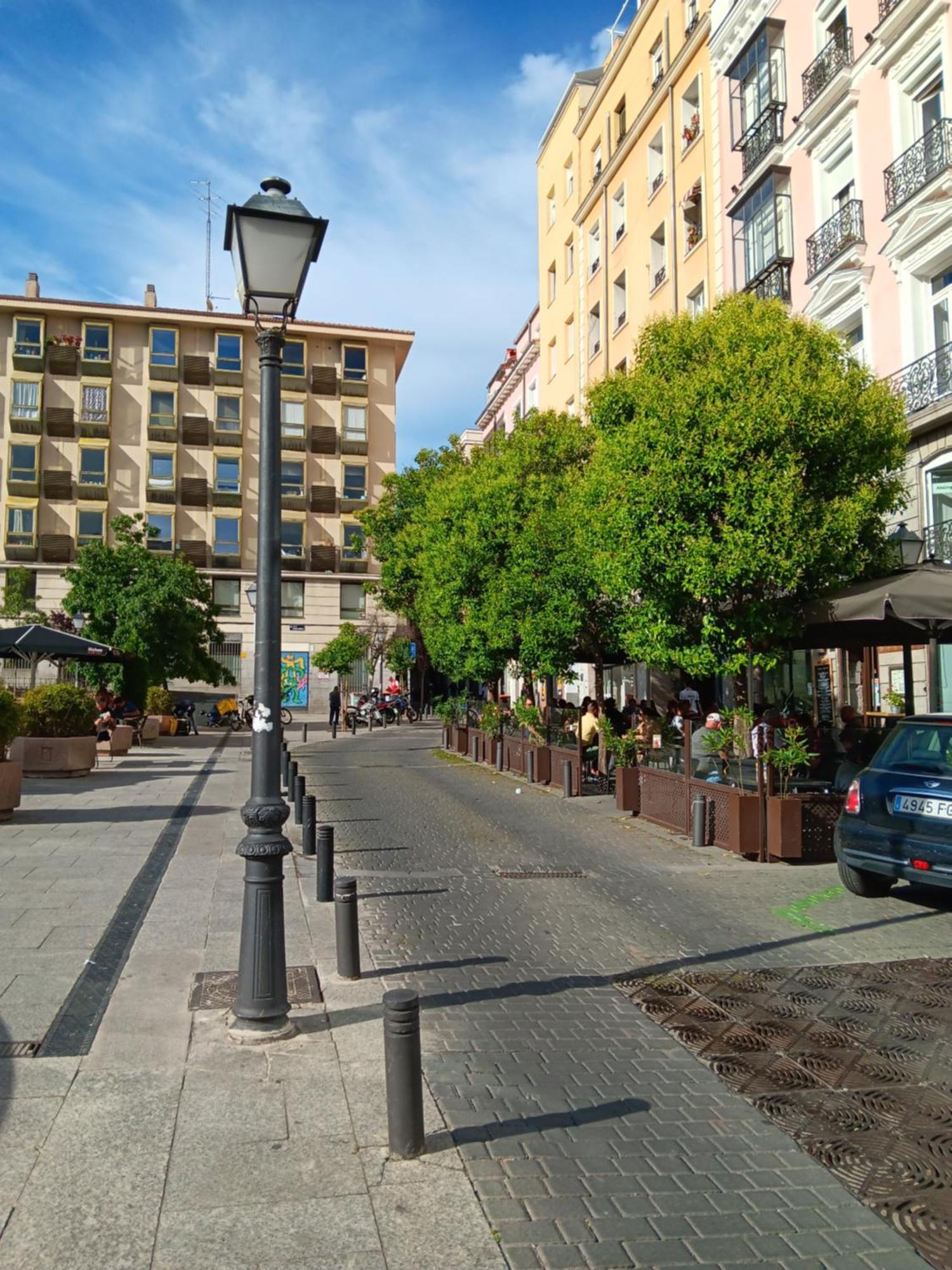 Hostal Casa Chueca Madrid Exterior photo